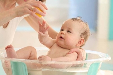 Cách tắm cho bé đúng cách hiệu quả nhất
